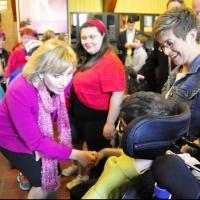 Photo Flash: Lt. Governor Kim Guadagno Visits Paper Mill's Theatre for Everyone Perfo Video