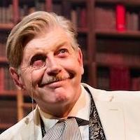 BWW Reviews: TRAVESTIES is Wildly Funny