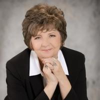 Karen J. Hicks Appears at Book Signing in Las Vegas Today