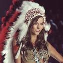 Victoria Secret Apologizes for Offensive Native American Headdress Video