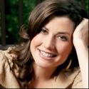 Amy Grant Joins the Pacific Symphony for CHRISTMAS WITH AMY GRANT, 12/13-15 Video
