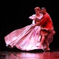BWW Reviews: Colorful KING AND I Dances With Audiences Video
