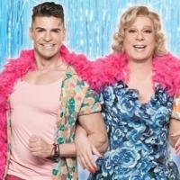 BWW Reviews: PRISCILLA QUEEN OF THE DESERT in Athens in Greek Video