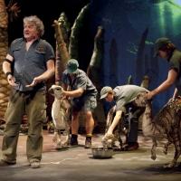 DINOSAUR ZOO LIVE Plays The Majestic Theatre This Weekend Video