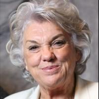 MOTHERS AND SONS' Tyne Daly Appears on THE TALK Today Video