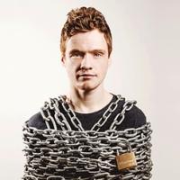 EDINBURGH 2013- BWW Reviews: ANDREW LAWRENCE- THERE IS NO ESCAPE, Pleasance Courtyard, August 3 2013