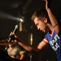BWW Reviews: Large Crowds Welcome Back TWENTY-ONE PILOTS Video