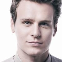 Jonathan Groff to Perform Benefit Concert at Ephrata Performing Arts Center Video