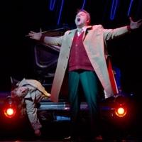 Controvertida producción de Rigoletto presenta la Metropolitan Opera de Nueva York Video