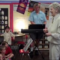 STAGE TUBE: Flashback - Elaine Stritch Sings 'Broadway Baby' to P.S. 212 First Grader Video