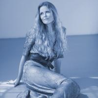 Tierney Sutton Pays Homage to Joni Mitchell at The Cabaret at the Columbia Club Tonig Video