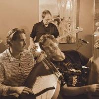 BWW Reviews: SESSIONS 2014: YELLOW BLUE BUS Brings in the Ukrainian New Year with Folk Fusion