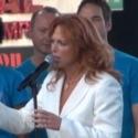 BWW TV: First Look at SCANDALOUS Cast Performing Live at BROADWAY ON BROADWAY! Video