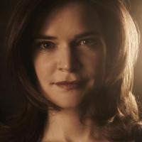 BREAKING BAD's Betsy Brandt to Join Colin Hanks in CBS Pilot LIFE IN PIECES Video