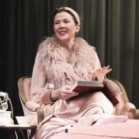 Photo Flash: First Look at Annette Bening in RUTH DRAPER'S MONOLOGUES at Geffen Playhouse