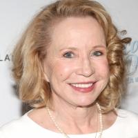 Debra Jo Rupp & Andrea Anders Join Cast of CBS' Comedy Pilot CUZ-BROS