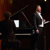 BWW Reviews: RENE PAPE Recital at the Met a Matter of Life and Death