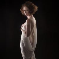Lorraine Olsen to Bring FIGURATIVELY SPEAKING to United Solo Festival, 10/17 Video