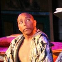BWW Reviews: Candlelight Dazzles with Rodgers and Hammerstein's THE KING AND I Video