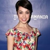 Photo Coverage: Fashion Parade at the Drama Desk Nominee Luncheon! Video