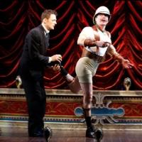 BWW Reviews: Jefferson Mays and A GENTLEMAN'S GUIDE TO LOVE AND MURDER