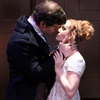 BWW Reviews: STC Brings Austen's PRIDE & PREJUDICE to Life