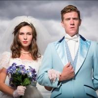 Theatre in the Round Players Present THE MARRIAGE OF BETTE AND BOO, Now thru 11/2 Video