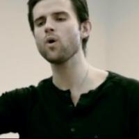 STAGE TUBE: Kyle Dean Massey and Taylor Frey Sing 'Angels We Have Heard On High' to S Video