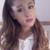 Ariana Grande Says She 'Wants to Be On Broadway Again' Video