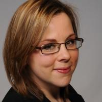Mary Dimino Stars in BIG DUMMY at United Solo 2014 Tonight