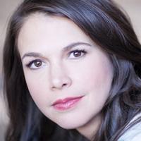 Sutton Foster Makes Solo Carnegie Hall Debut with the New York Pops Tonight