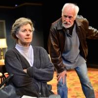 BWW Reviews: Gloucester Stage Toasts AULD LANG SYNE