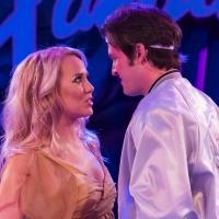 BWW Reviews: Stages Repertory Theatre's XANADU is Candy-Coated Glee Video