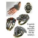 Bella Fashion Bangles Introduce New Bangle Bracelets for  Holiday Wish Lists