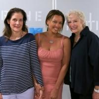 Photo Flash: Vanessa Williams Visits Betty Buckley, Haillie Foote & More in…