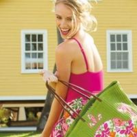 Collector's Gallery in Woodbury Holds One-Day Sale Today for New Rehearsal Center at