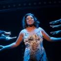BWW Reviews: Signature Theatre's DREAMGIRLS  is Electric Video