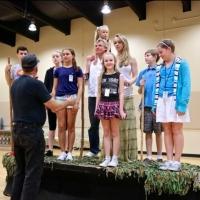 Photo Flash: In Rehearsal with Director Philip Wm. McKinley and More for Starlight's…