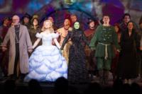 Photo Coverage: New WICKED Cast At Media Night Curtain Call! Image