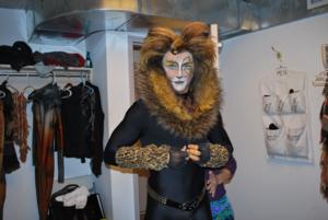 Go-Backstage-at-CATS-with-Martin-Samuel-20010101