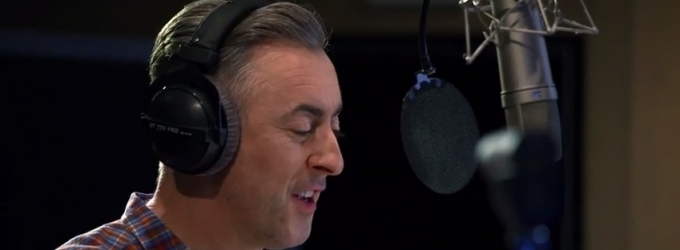 VIDEO: Alan Cumming & More Go Behind-the-Scenes of Disney's STRANGE MAGIC Video