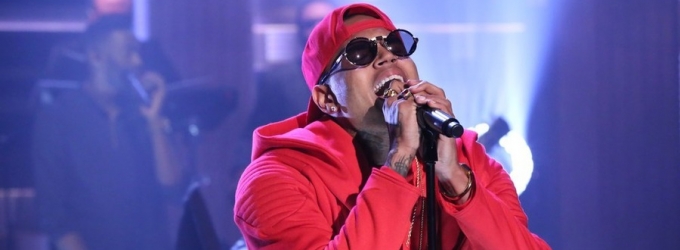 VIDEO: Chris Brown Performs Medley of New 'X' Songs on TONIGHT SHOW Video