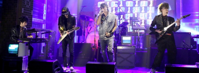 VIDEO: Julian Casablancas + The Voidz Perform 'Where No Eagles Fly' on TONIGHT Video