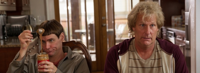 VIDEO: Watch 5 New Clips from Farrelly's DUMB AND DUMBER TO Video