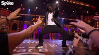 VIDEO: Sneak Peek -  Kevin Hart Covers Usher's 'OMG' on Next LIP SYNC BATTLE Video