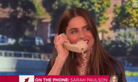 VIDEO: Amanda Peet Gets Surprise Call from BFF Sarah Paulson on THE TALK Video