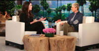 VIDEO: Lauren Graham Reveals Name of Netflix GILMORE GIRLS Revival
