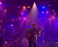 VIDEO: Lewis Del Mar Performs 'Loud(y)' on LATE LATE SHOW
