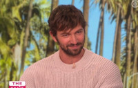 VIDEO: Actor Michiel Huisman Chats Stripping Down on GAME OF THRONES Video
