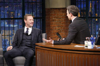 VIDEO: Aaron Eckhart Talks New Biopic 'Bleed for This' on LATE NIGHT Video